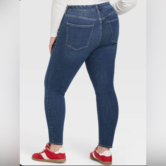 Plus Size High Rise Skinny Jeans Size 26 Universal… - Picture 1 of 5